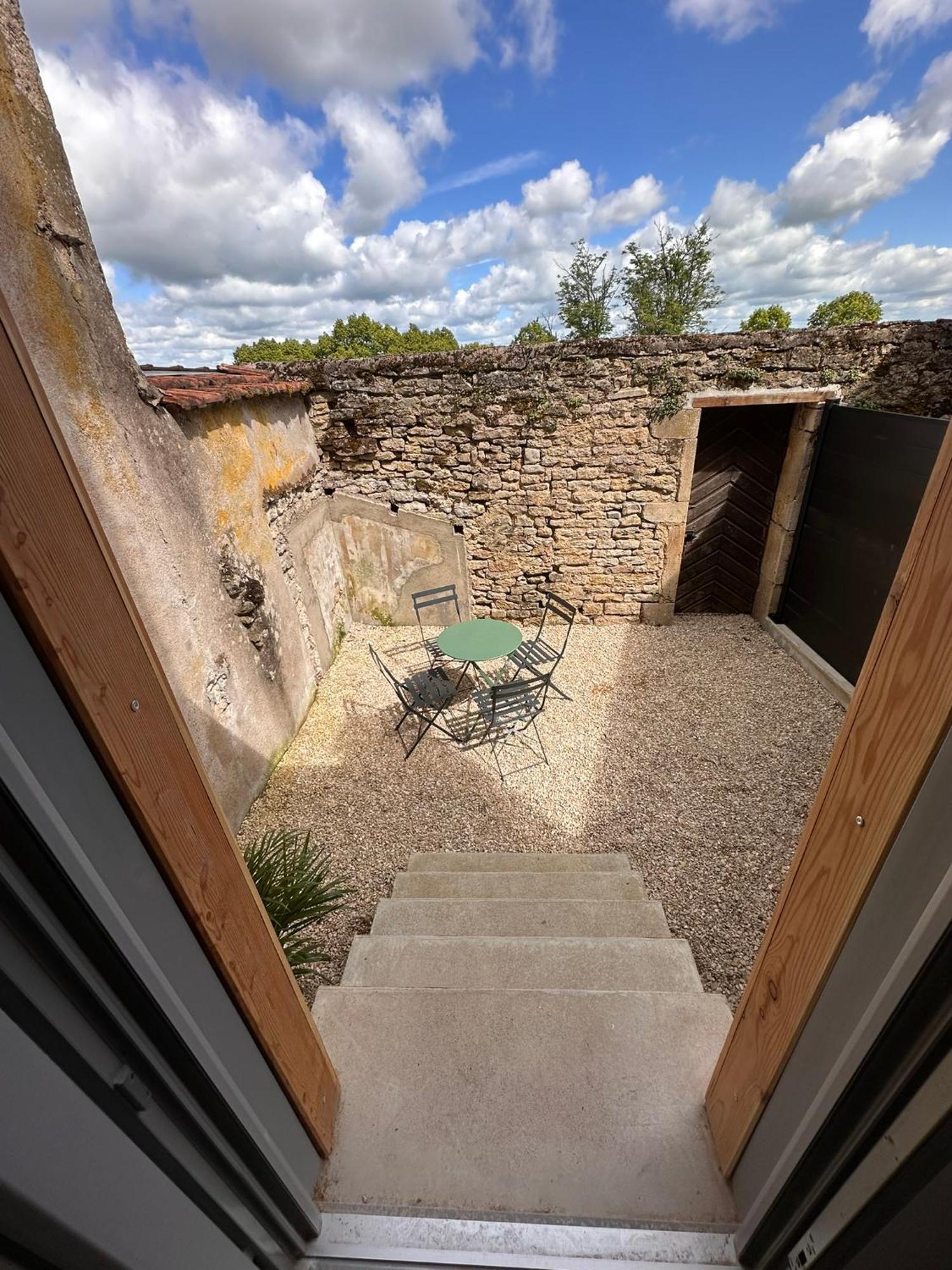 Les Remparts Apartment Langres Ngoại thất bức ảnh
